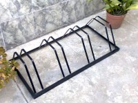 Bicicletero de piso para 4 bicicletas